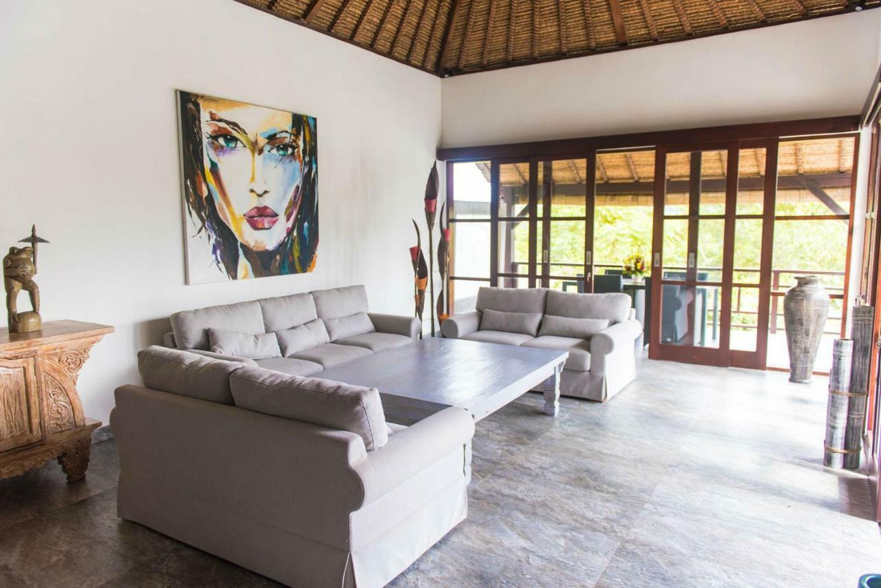 Villa Michiko Uluwatu Eksteriør bilde